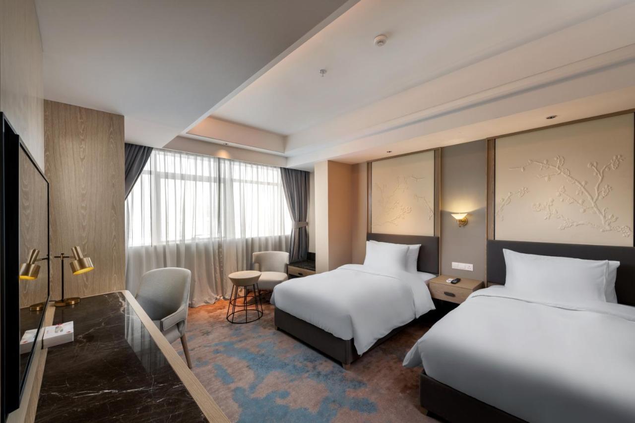 Aber Bani Amr Hotel Al Namas Kültér fotó
