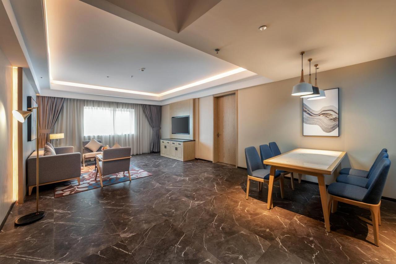 Aber Bani Amr Hotel Al Namas Kültér fotó